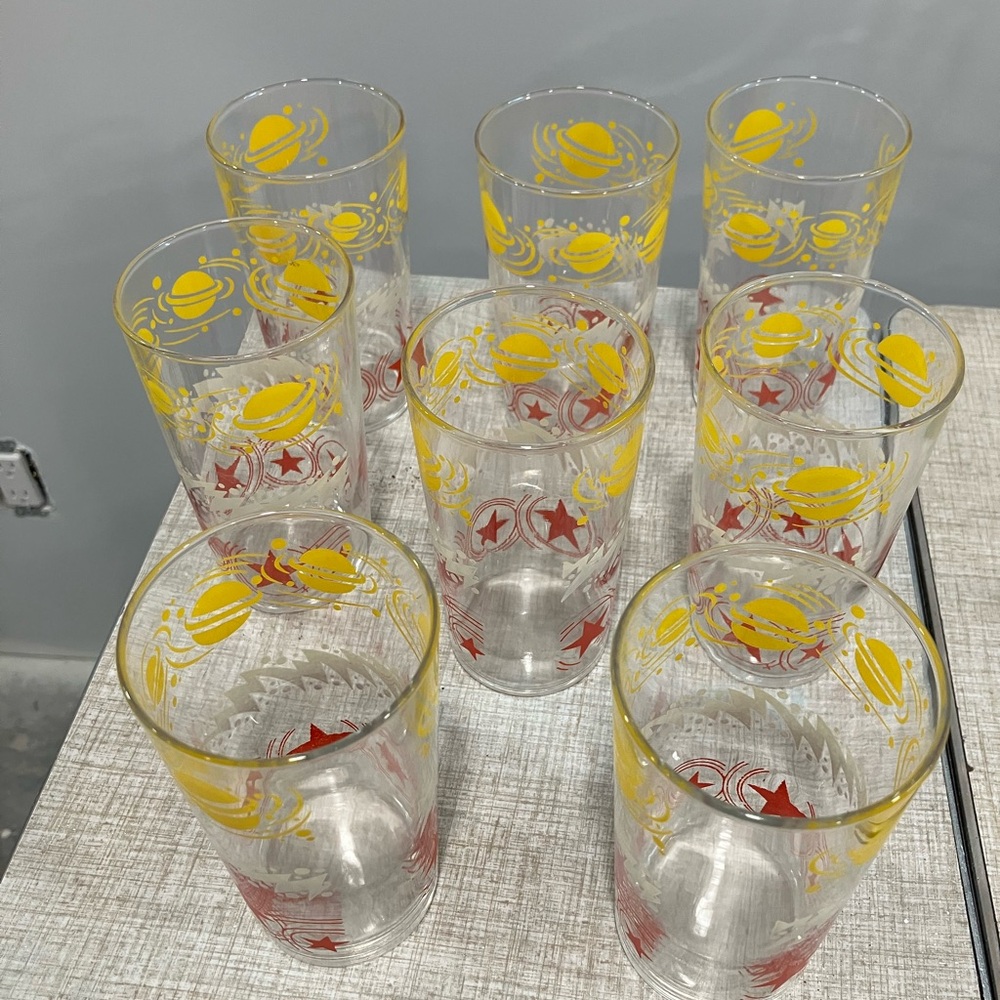 Vintage Set of 8 Planet and Star Patterned Glasses